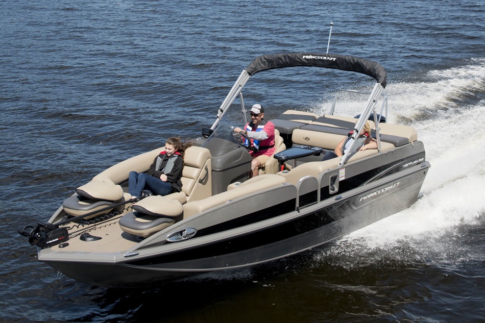 Ventura 192 (2017) Deck Boats Princecraft